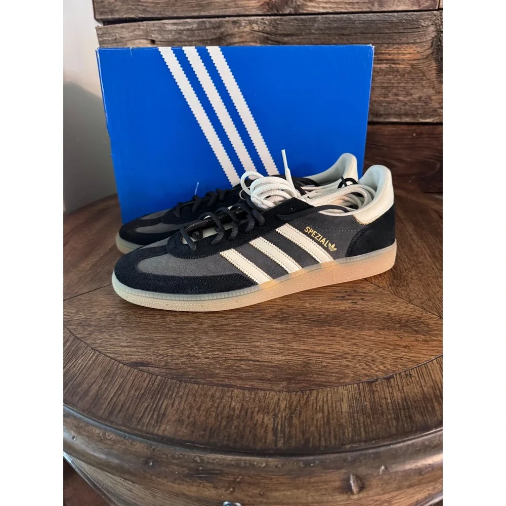 Adidas Handball Spezial Carbon Off White Black IH6590 Mens Size 12 Sneakers